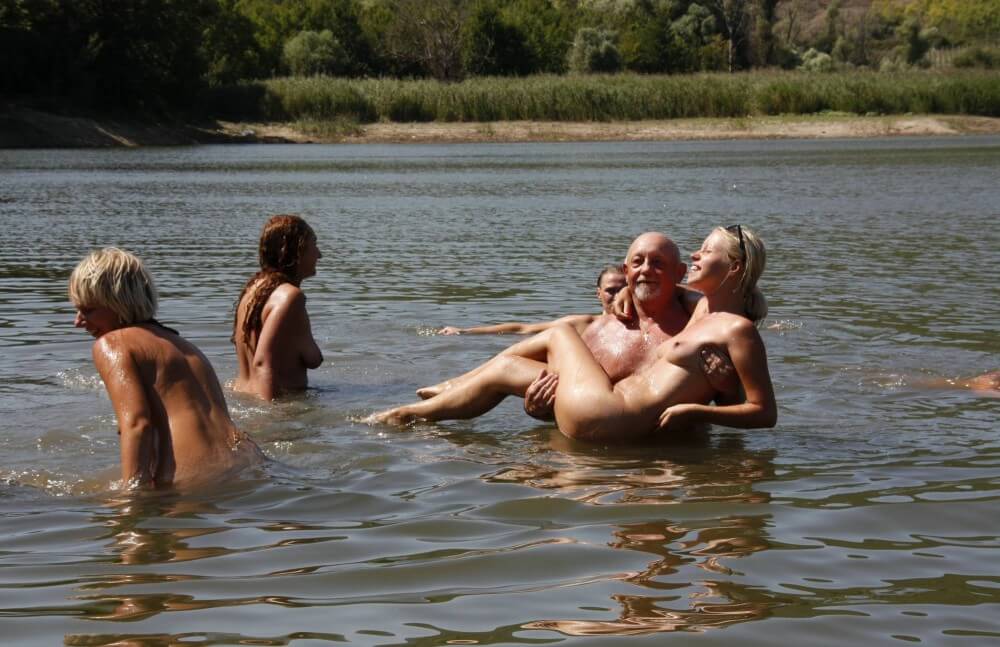 Naturist Family Event # 25 - Naturism and respect for nature