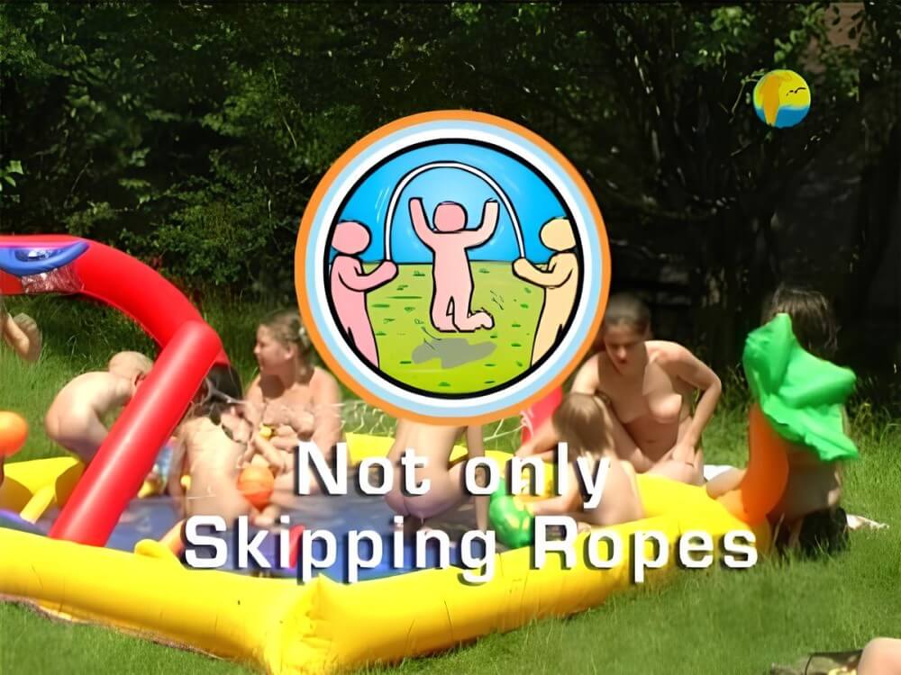 Naturist Freedom: Not only Skipping Ropes - Love for oneself and the environment are important values in naturism and nudism