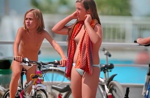 Water Locations Photo Set 3 - Nudity helps one appreciate the present moment