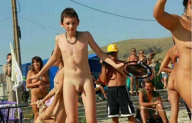Nudists in Crimea photos - Living in harmony with nature as the primary goal of the naturist lifestyle