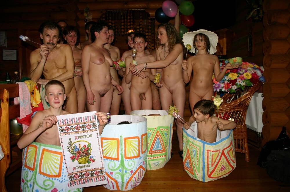 Easter Group Memories pics - Ideological Supporters of the Movement
