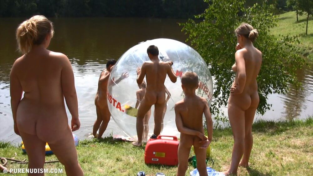 Aqua Nude Relaxation Full HD - Freedom is part of naturism