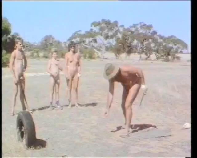 Naturism lifestyle retro - Taking off ones clothes is a way to strengthen inner harmony