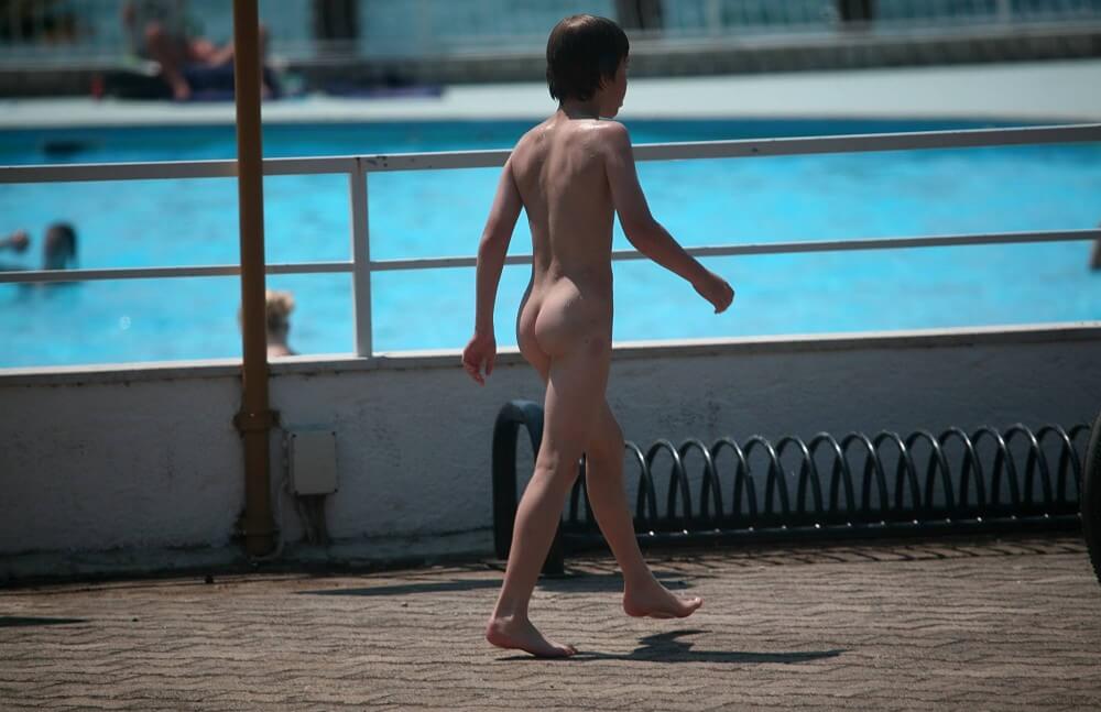 Grassy Patio Nature Hike - Freedom of choice and honesty are key ideas in naturism and nudism