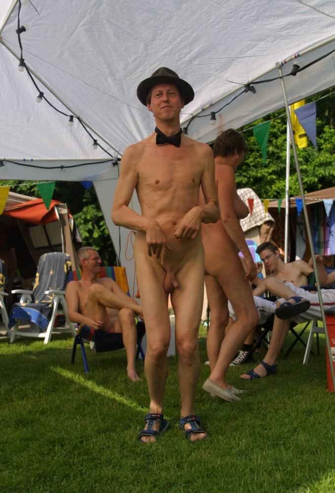 Holland Show and Relaxation - The practice of naturism fosters inner harmony
