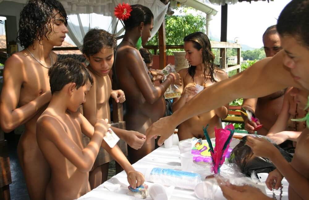 Brazilian Sunshine Beauty photos - Not being afraid of nudity is the path to inner freedom and harmony