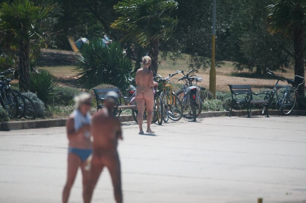 FKK Resort Assortment pics - Family nudism in the 21st century