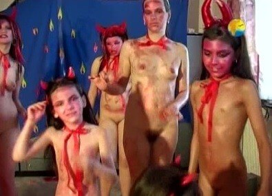 Naturist Freedom: Bu Bu Bu - Not being afraid of nudity is the path to inner freedom and harmony
