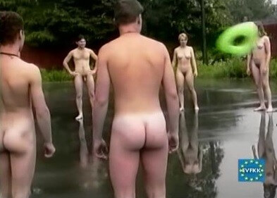 Enature, EurovidFKK Tutti-Frutti Nudie upd - Clothing is also a mask for a nudist