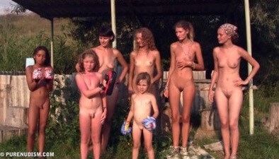 Coastral Paradise Full HD - The practice of naturism promotes inner harmony and peace