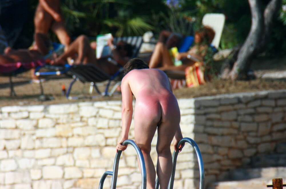 Uka FKK Adults Water Play photos - Delegation of European Nudists