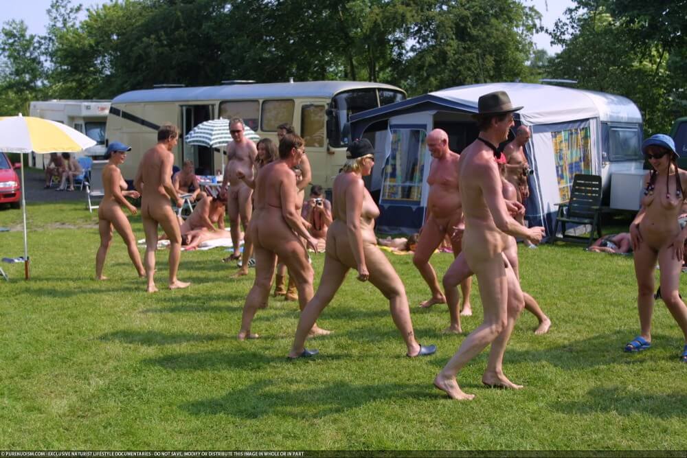 Naturism photo gallery # 53 - Nudism supports freedom of self-expression and individuality