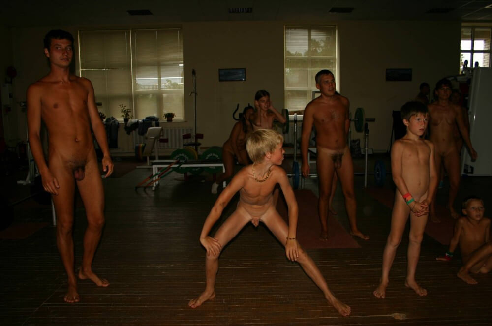Family Gym Nudist Stretch pics - Naturism teaches respect for the beauty of the body and its natural forms