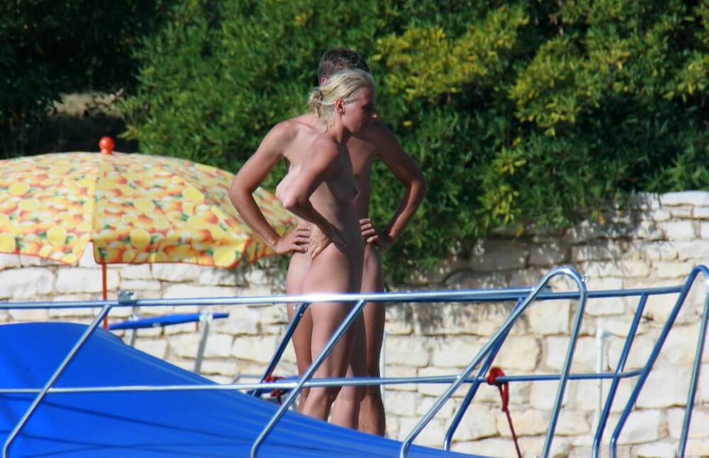Casual Beachside Strolling pics - Freedom is an integral part of naturism