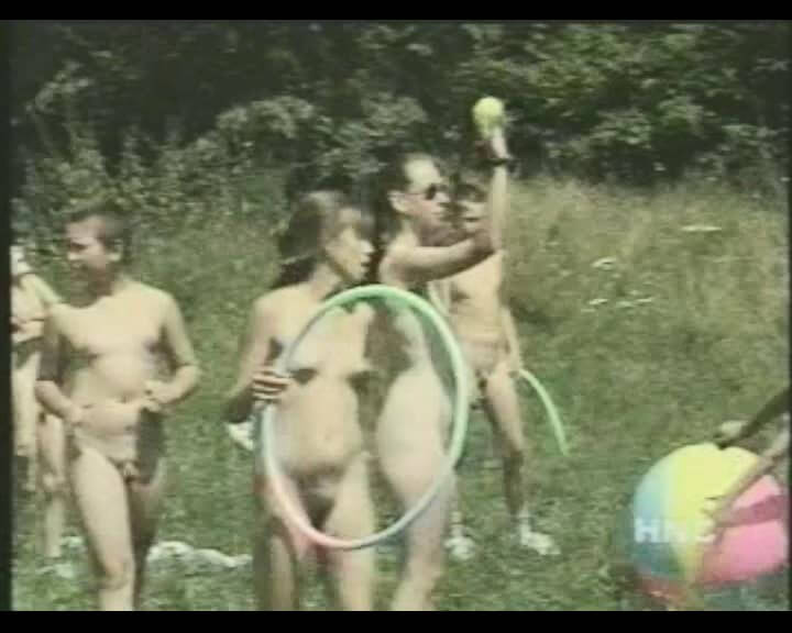 Helios Natura: Nudi Youth Weekend - Striving for harmony and peace of mind is the essence of naturism