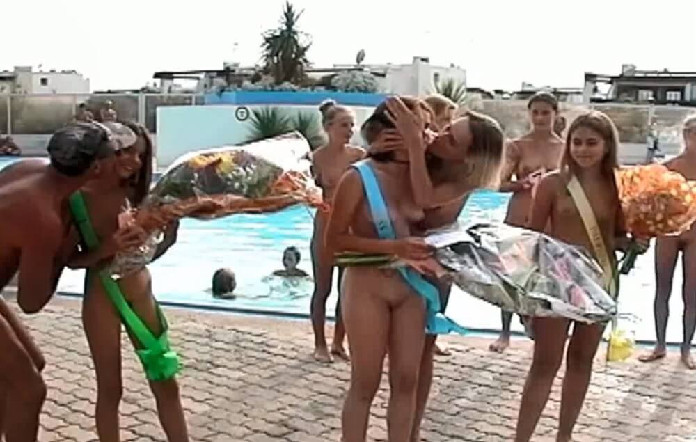 Nudist girls beauty contest video France - Sunat Natplus HD - Self-confidence helps naturists achieve their goals