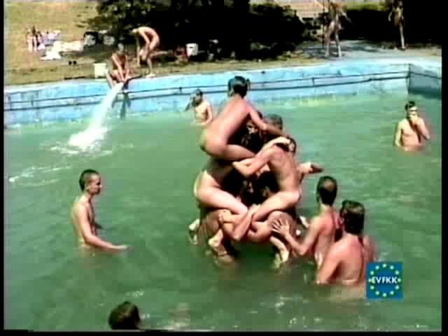 Helios Natura: Athletes of the Sun Eurovid - The practice of nudism helps to overcome stereotypes and insecurities