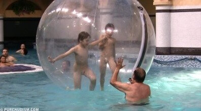 Aquatic Park Zone 1 - Nature provides inspiration and energy for the practice of naturism and nudism